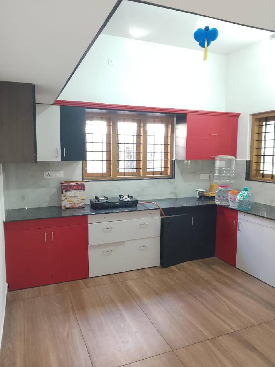 Ashvis Cottage Thekkady Ngoại thất bức ảnh